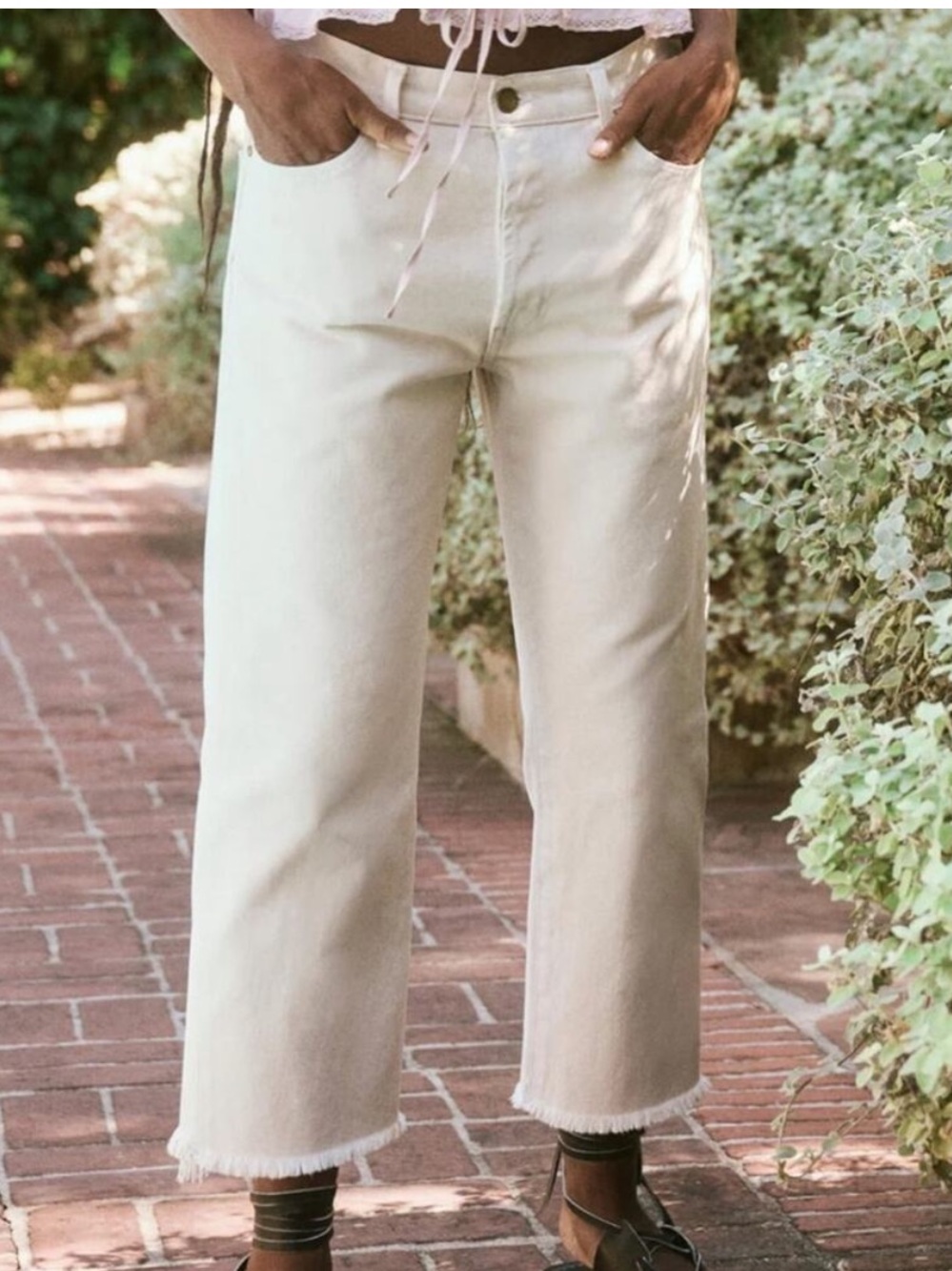 THE GREAT. Women's Straight Leg Jeans in Cream